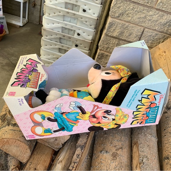 Vintage Disneys Minnie Mouse Totally Minnie Plush NEW in box RARE - Picture 3 of 13